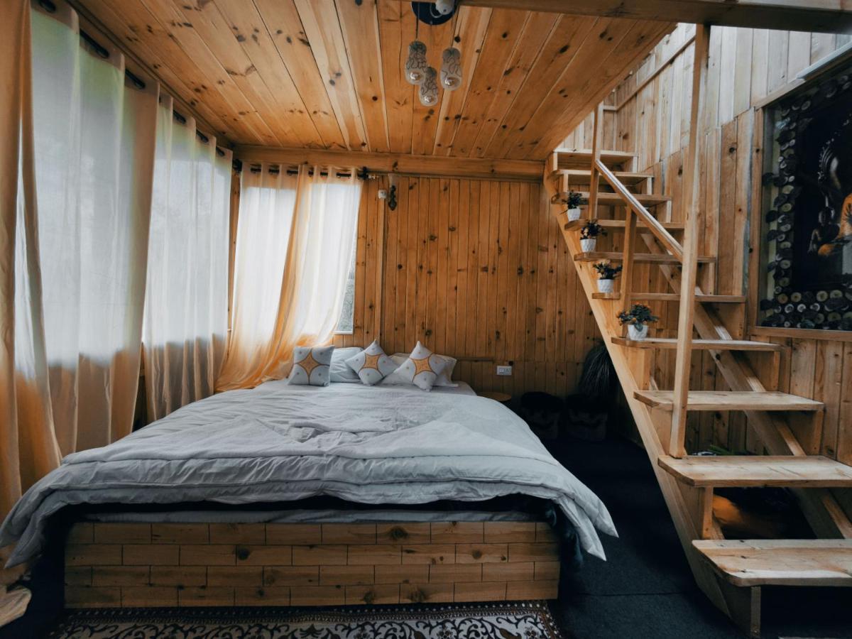 Freebird Nest Jibhi Hotel Eksteriør billede